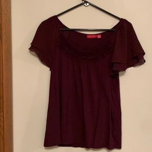 😍 Pick 2 for $15 💕Roomy purple tee with flare.